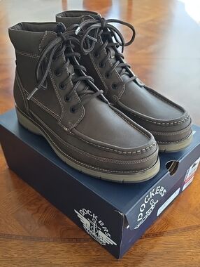 Dockers Thames Lace-Up Moc Toe Stain Defender Boots DARK BROWN Men's Size 9.5 M